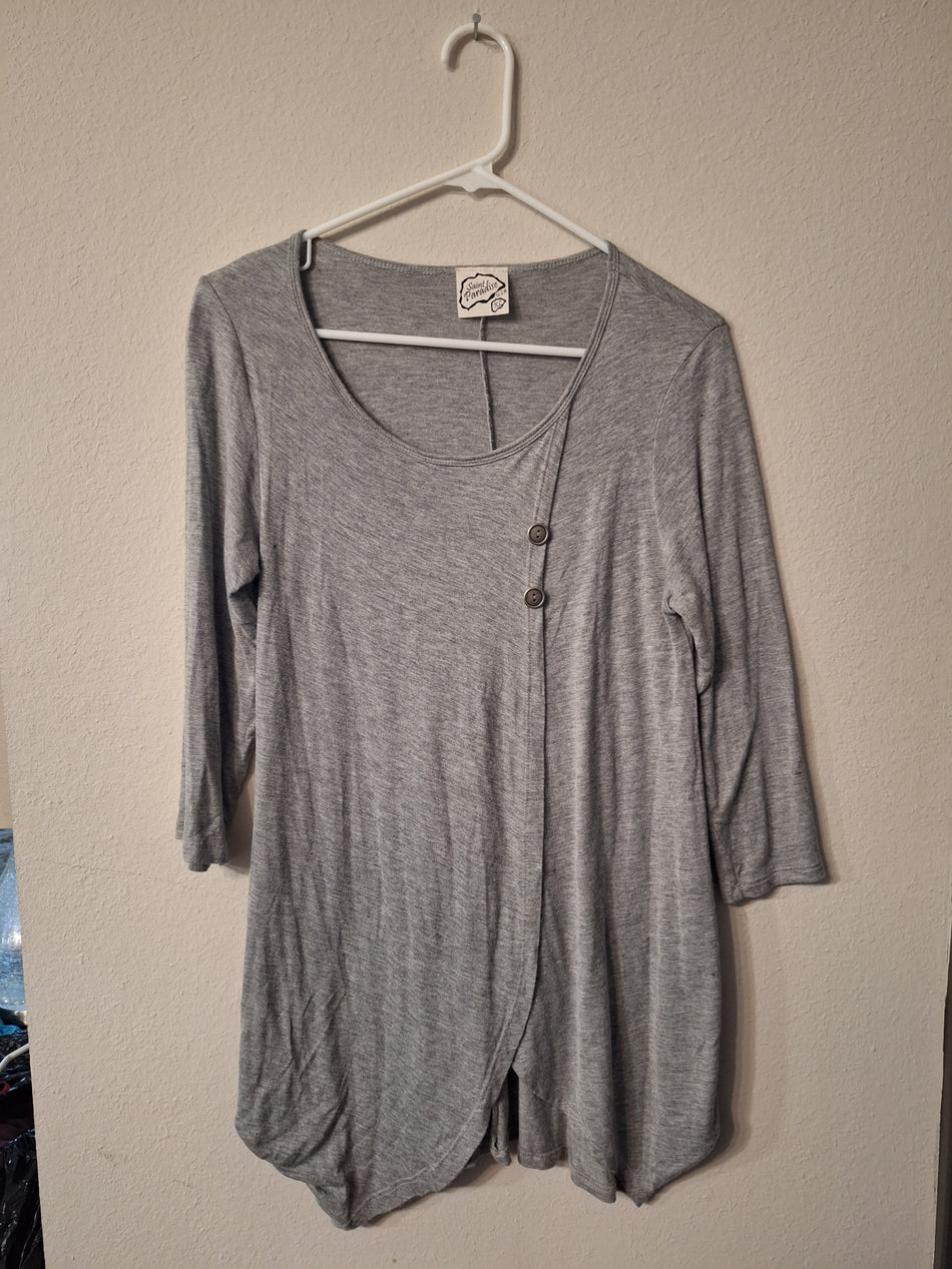 Women's Size XL Top by Saint Paradise