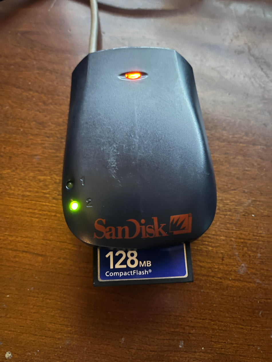 SanDisk Dual Compact Flash Card Reader