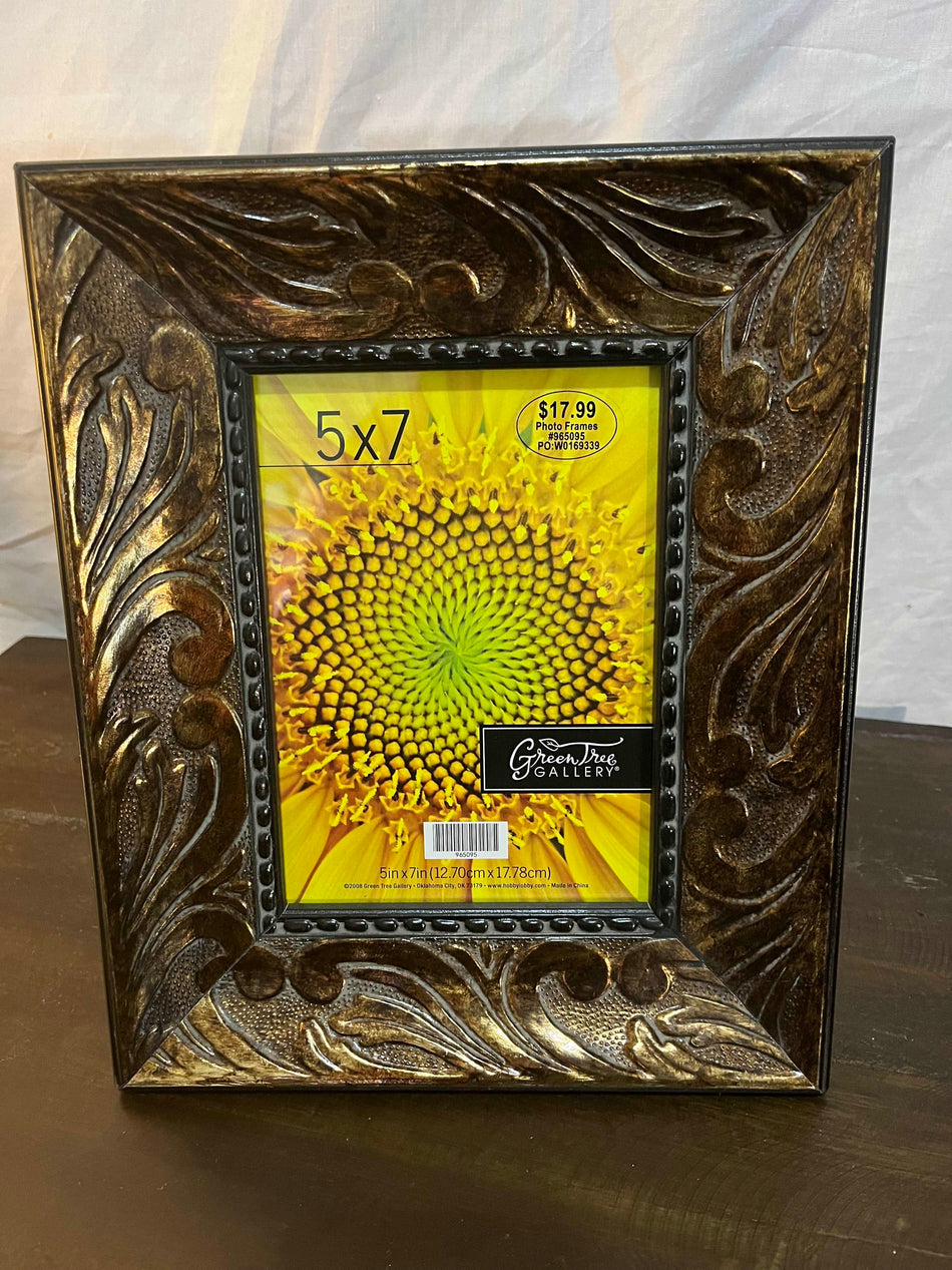 Green Tree Gallery 5X7 Picture Frame