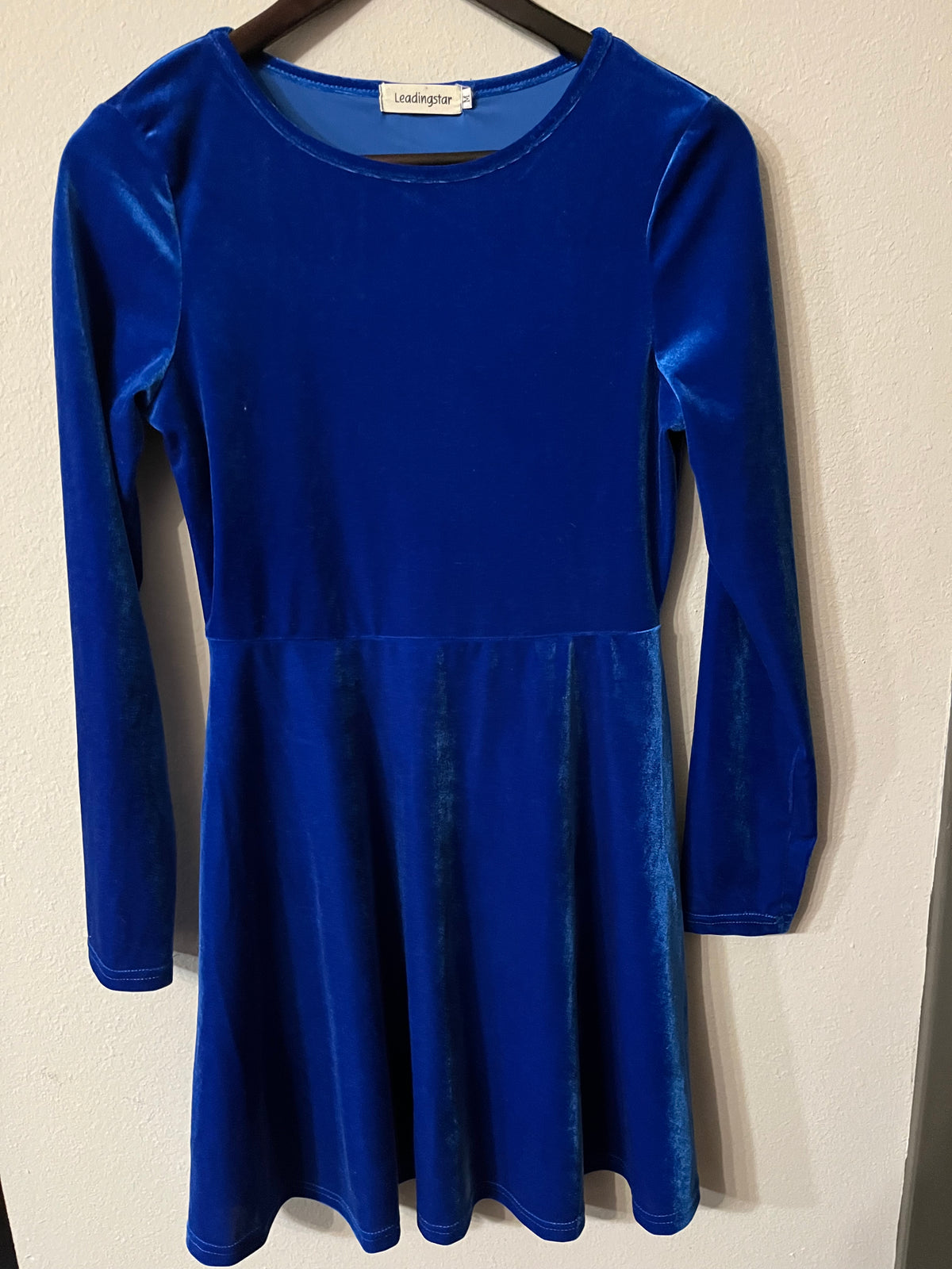 Leading Star Women's Size M Dress