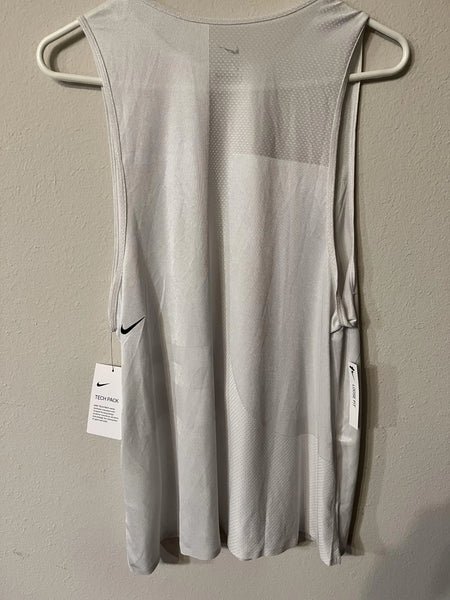 Nike Womens Size L Tank Top- SaveEZ SaveEZ