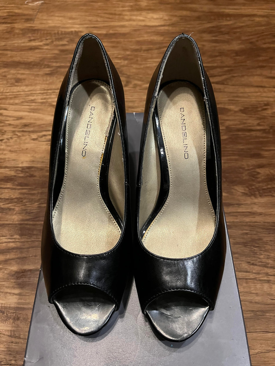 Bandolino Womens Open Toe black heels Size 6