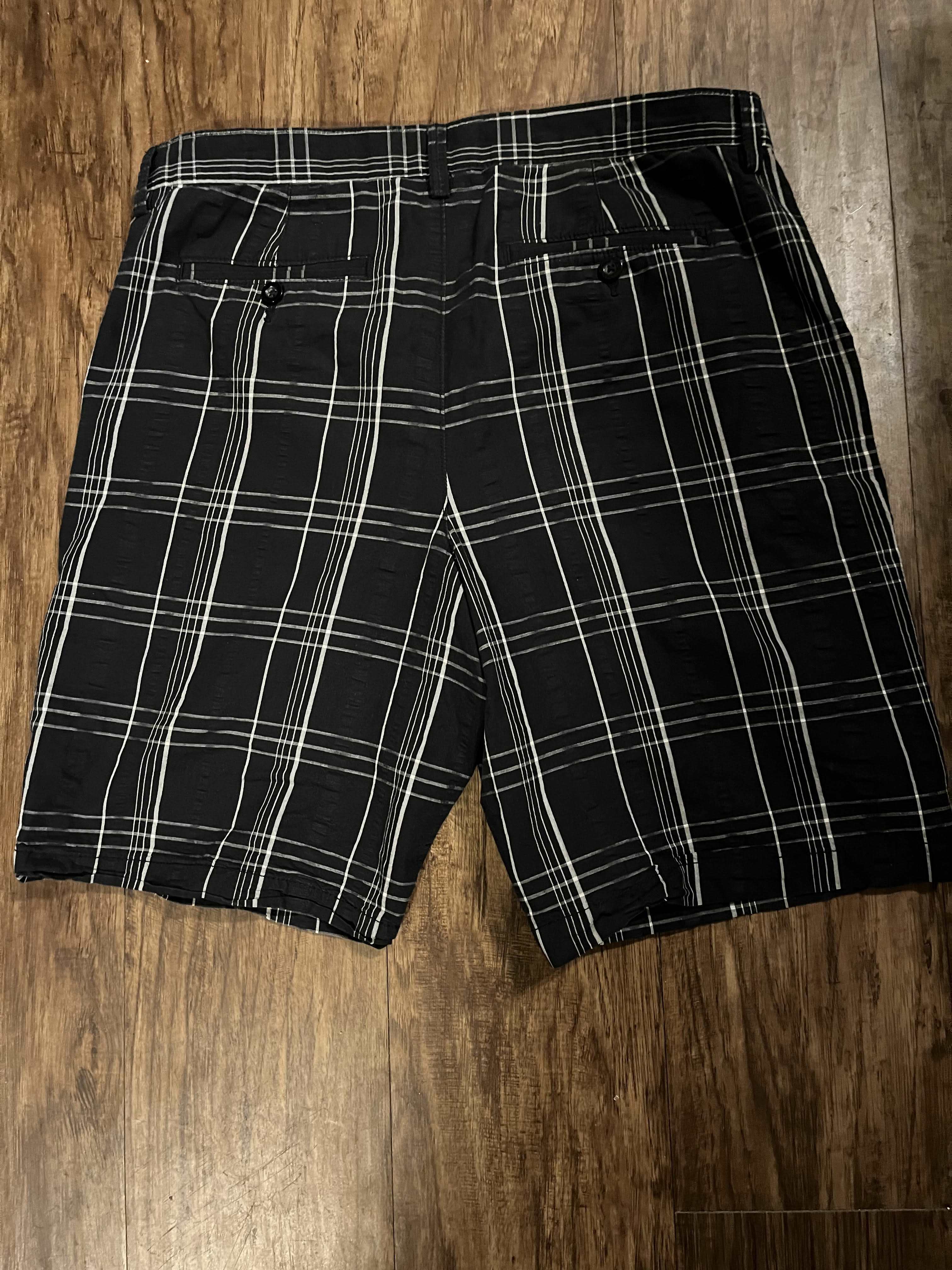 Apt 9 Men's Flat Front Shorts Size 34W SaveEZ