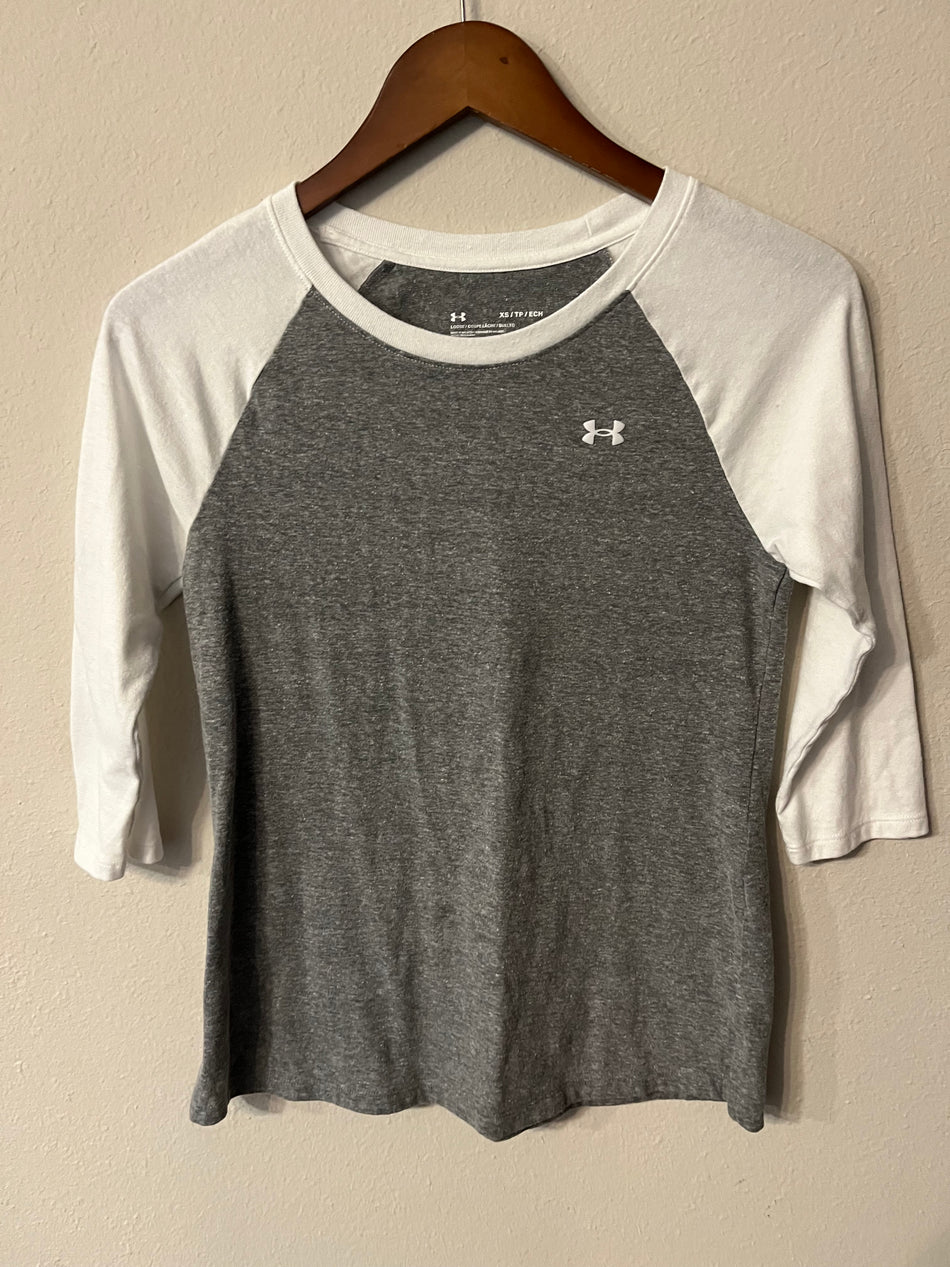 Under Armour Women's Size XS Top-Zshop