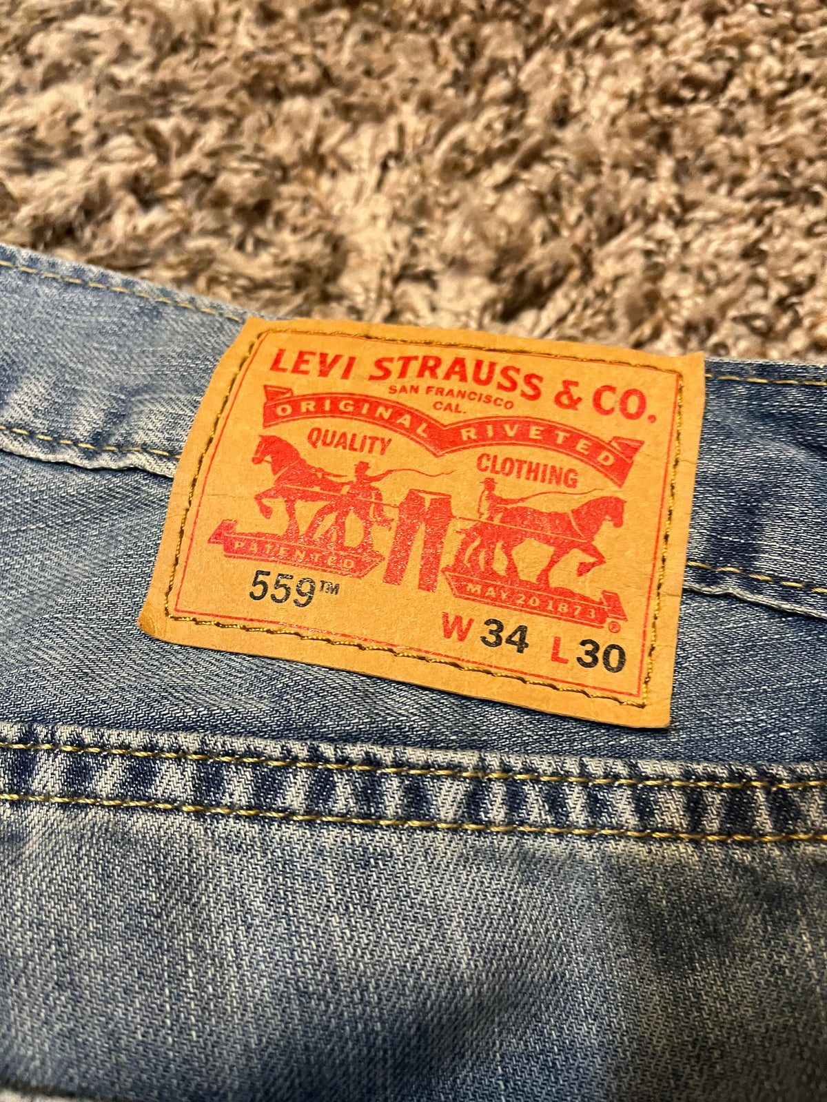 Levi's 559 Jeans Loose Fit Size 34X30  -SaveEZ SaveEz.com